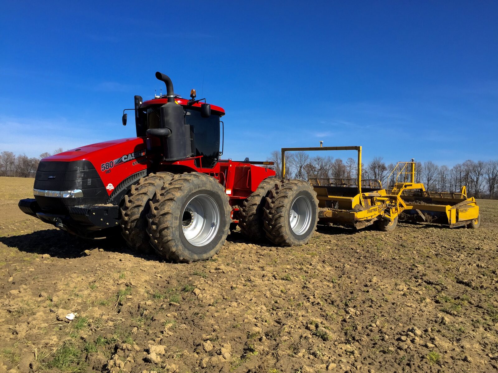 Case IH Steiger 580 HD with leveler